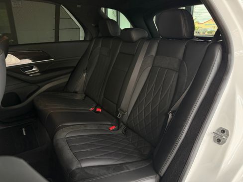 Used 2025 Mercedes-Benz GLE 63 AMG S image 28