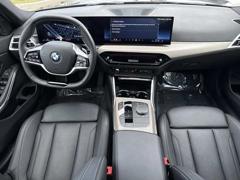 Used 2025 BMW 330i Sedan image 19