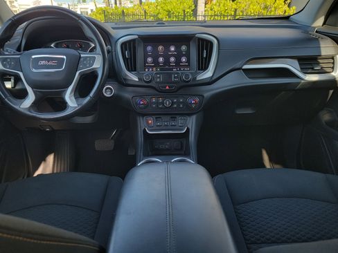 Used 2019 GMC Terrain SLE w/ Driver Convenience Package AWD/4WD image 16