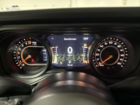 New 2026 Jeep Gladiator Mojave AWD/4WD image 12