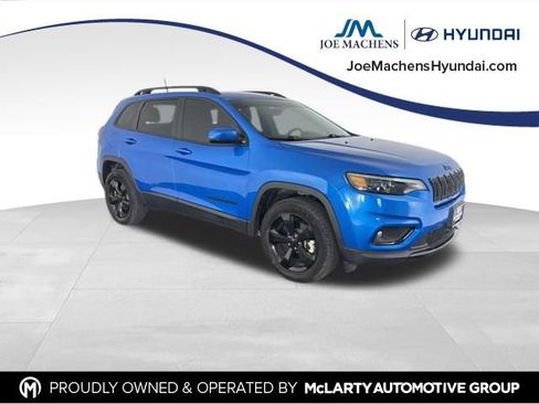 Used 2021 Jeep Cherokee Latitude Plus image 4