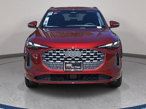 Used 2025 Audi Q5 Premium w/ Convenience Package AWD/4WD image 7