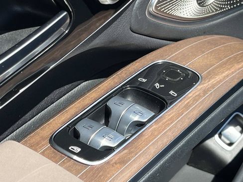 Certified 2023 Mercedes-Benz EQS 580 4MATIC Sedan image 23