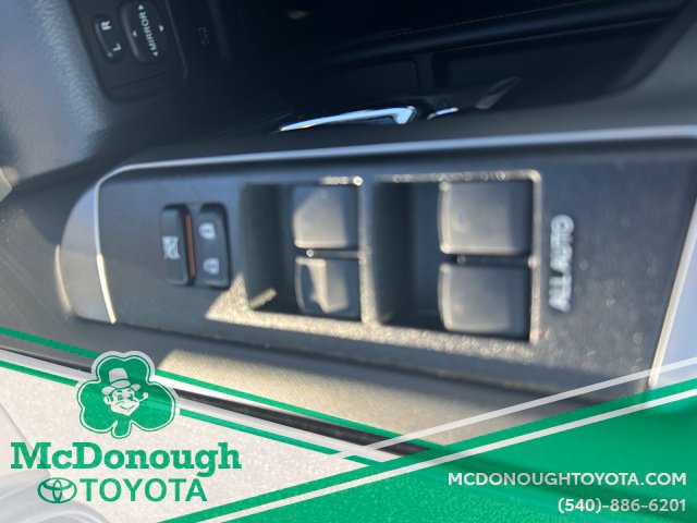 Used 2023 Toyota 4Runner Limited AWD/4WD image 14