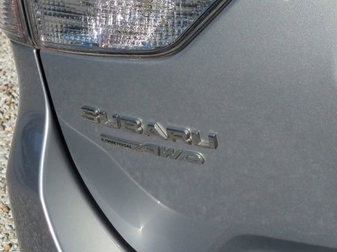 Used 2021 Subaru Forester Premium image 13