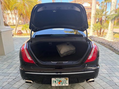 Used 2013 Jaguar XJ L Ultimate image 99