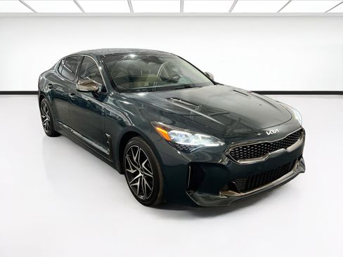 Used 2023 Kia Stinger GT-Line w/ Sun & Sound Package RWD image 3