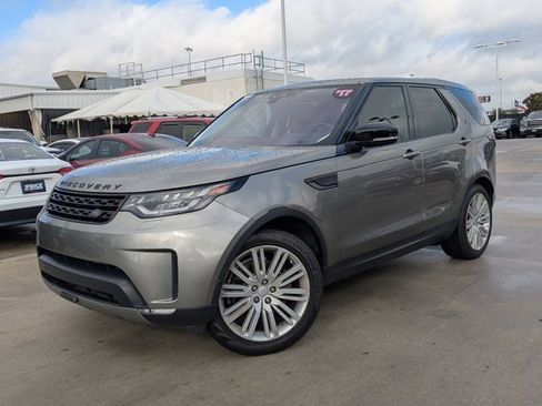 Used 2017 Land Rover Discovery First Edition image 1