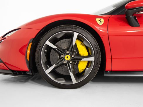Certified 2025 Ferrari SF90 Spider image 30