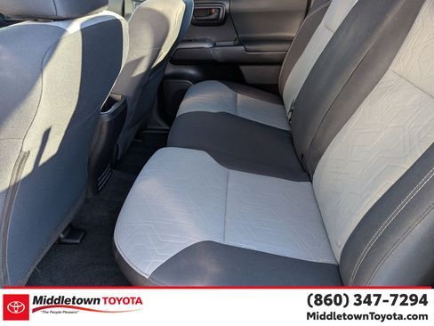 Certified 2023 Toyota Tacoma TRD Off-Road image 34