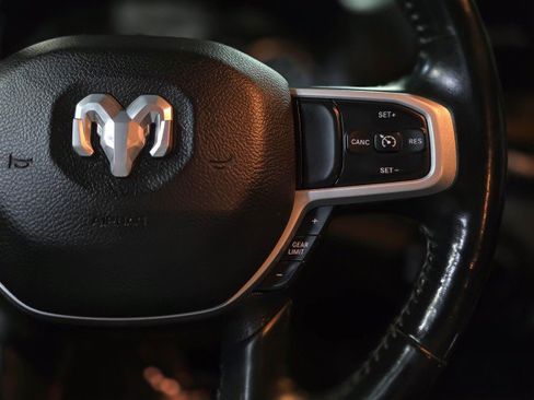 Used 2023 RAM 2500 Big Horn w/ Level 1 Equipment Group image 22