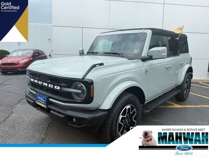Certified 2024 Ford Bronco Outer Banks