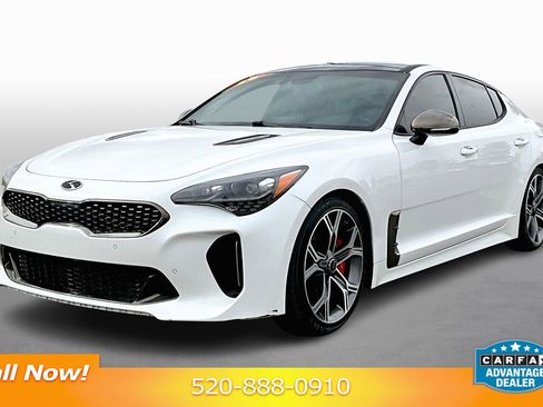 Used 2018 Kia Stinger GT1 image 1