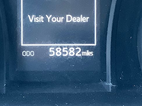 Used 2022 Toyota Camry LE image 23