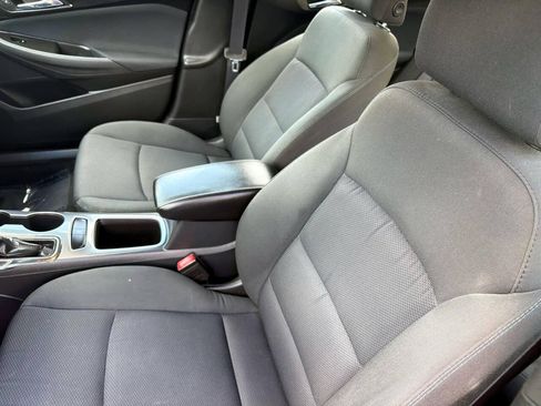 Used 2016 Chevrolet Cruze LT w/ Convenience Package FWD image 16