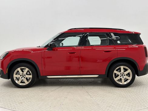 Used 2025 MINI Cooper Countryman S image 2