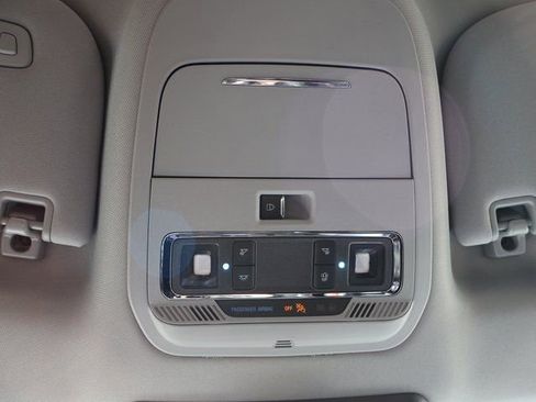 Used 2023 Ford F150 Lariat AWD/4WD image 35