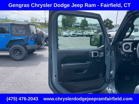 Used 2024 Jeep Wrangler Unlimited w/ Convenience Group AWD/4WD image 41