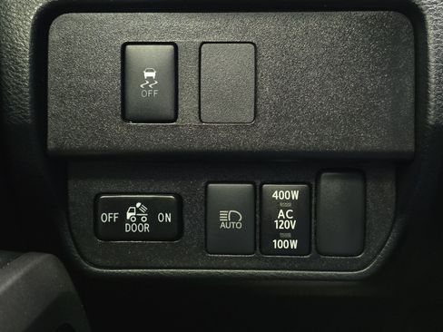 Used 2021 Toyota Tacoma TRD Sport w/ Technology Package RWD image 23