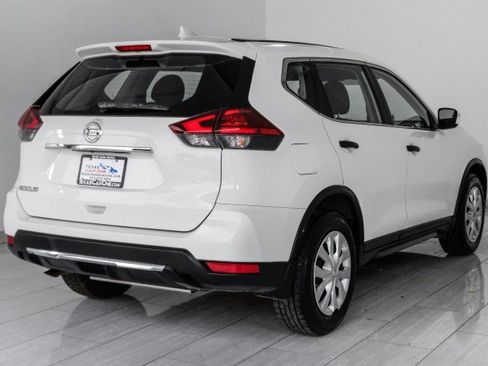 Used 2017 Nissan Rogue S FWD image 5