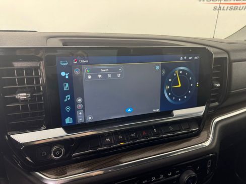 Used 2024 Chevrolet Silverado 1500 LT Trail Boss w/ Protection Package image 16