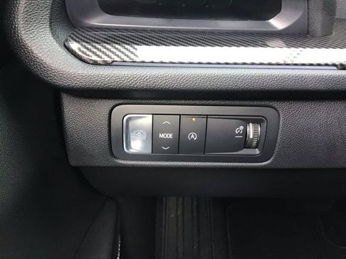 New 2026 Chevrolet Traverse High Country image 19