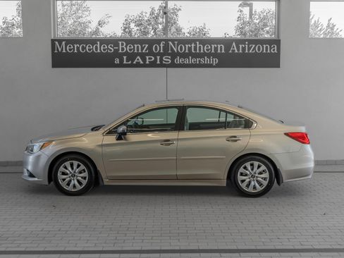 Used 2015 Subaru Legacy 2.5i Premium AWD/4WD image 2