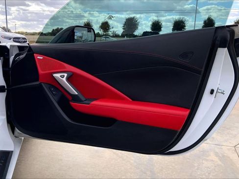 Used 2015 Chevrolet Corvette Stingray Coupe w/ 3LT Preferred Equipment Group image 19