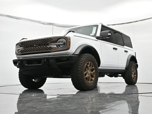 New 2025 Ford Bronco Badlands AWD/4WD image 38