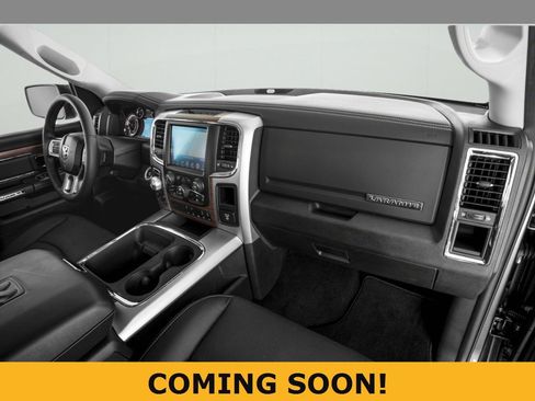 Used 2015 RAM 1500 Laramie AWD/4WD image 10