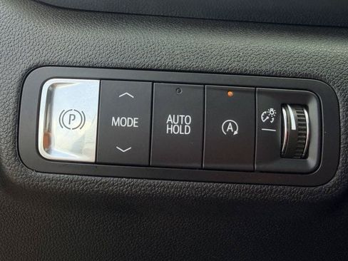 Used 2025 GMC Terrain Elevation FWD image 23