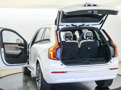 Used 2026 Volvo XC90 B6 Plus w/ Protection Package AWD/4WD image 27