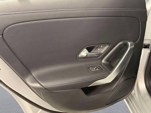 Used 2023 Mercedes-Benz CLA 250 4MATIC image 11