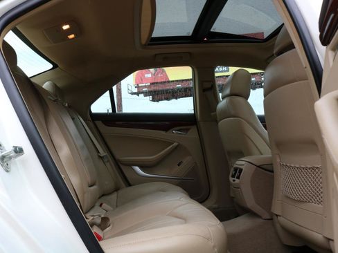 Used 2011 Cadillac CTS Premium RWD image 41