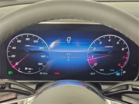 Used 2025 Mercedes-Benz GLC 300 4MATIC image 56