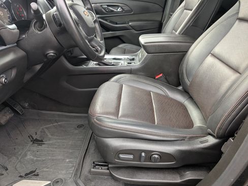 Used 2023 Chevrolet Traverse High Country w/ LPO, Floor Liner Package FWD image 14