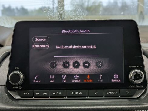 Used 2021 Nissan Rogue SV AWD/4WD image 24