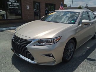 Used 2018 Lexus ES 350 w/ Premier Package video 1