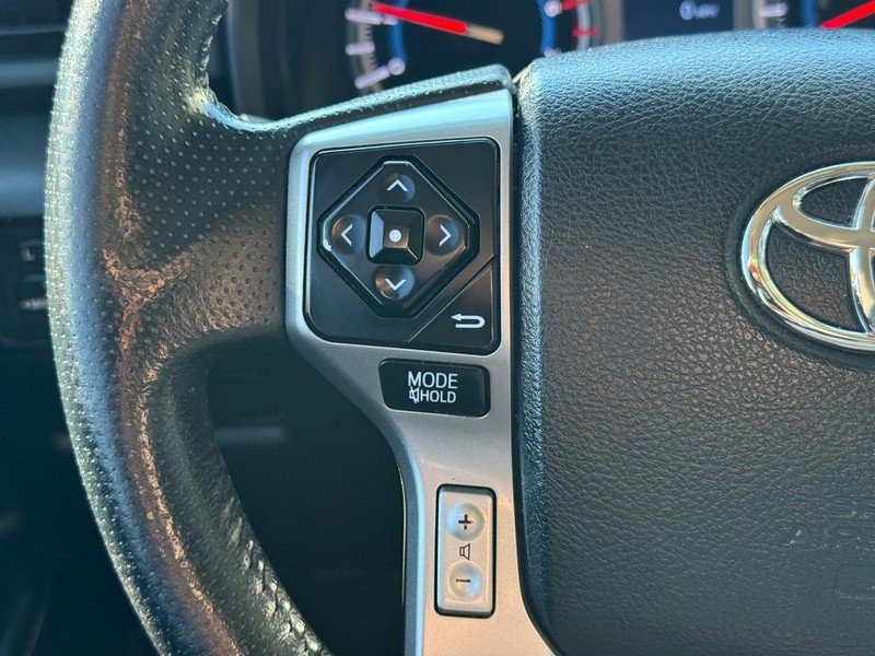 Used 2018 Toyota 4Runner SR5 Premium AWD/4WD image 20