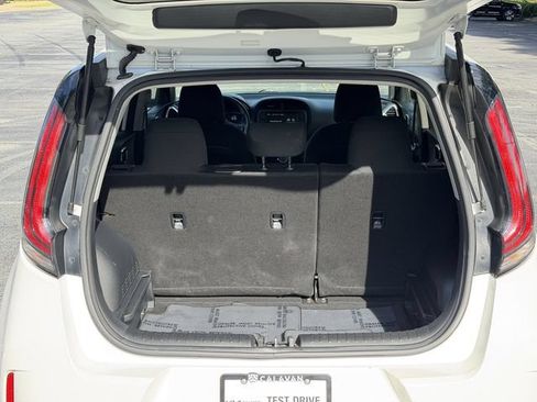 Certified 2024 Kia Soul LX w/ Option Group 015 FWD image 33