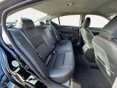 Used 2025 Nissan Altima 2.5 SR FWD image 22