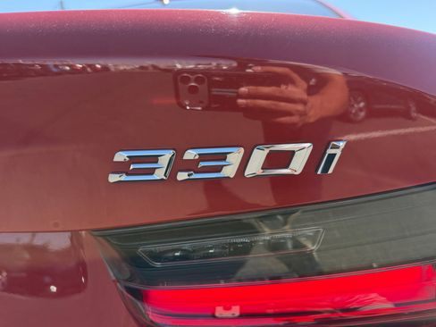 Used 2020 BMW 330i Sedan w/ Parking Assistance Package RWD image 23
