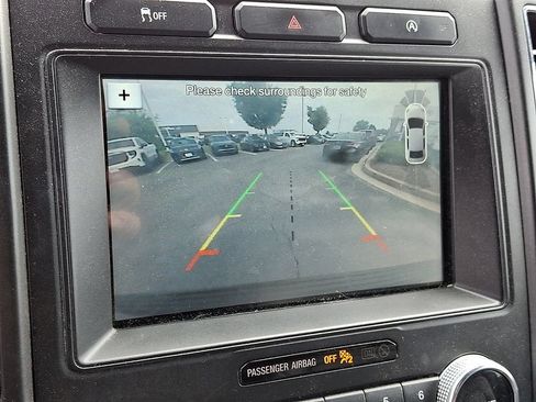 Used 2018 Ford Expedition Limited RWD image 17