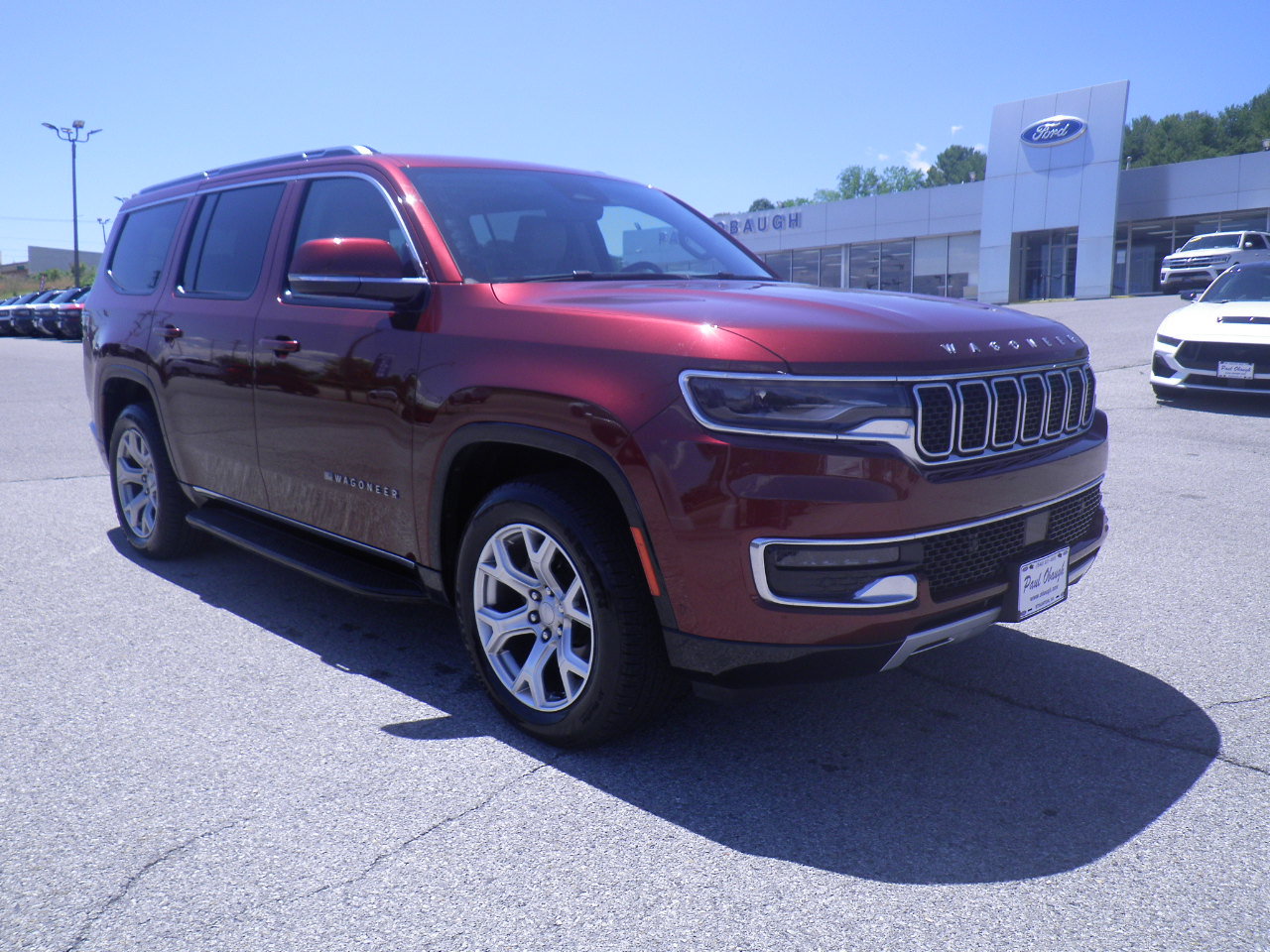 Used 2022 Jeep Wagoneer Series II AWD/4WD image 1