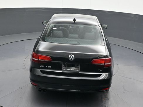 Used 2018 Volkswagen Jetta SE FWD image 13