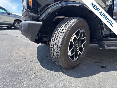 Used 2025 Ford Bronco Outer Banks AWD/4WD image 28