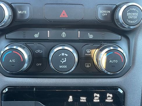 Certified 2022 RAM 1500 Big Horn image 39