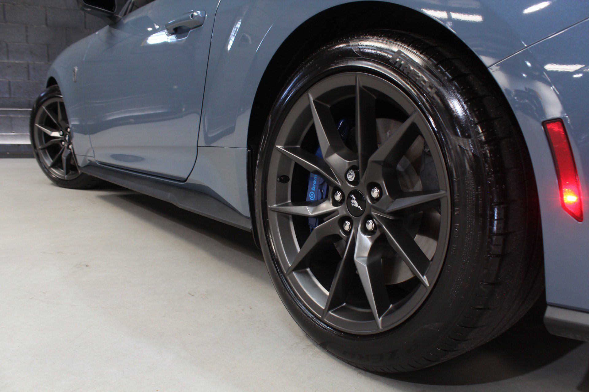 Used 2025 Ford Mustang Dark Horse RWD image 32