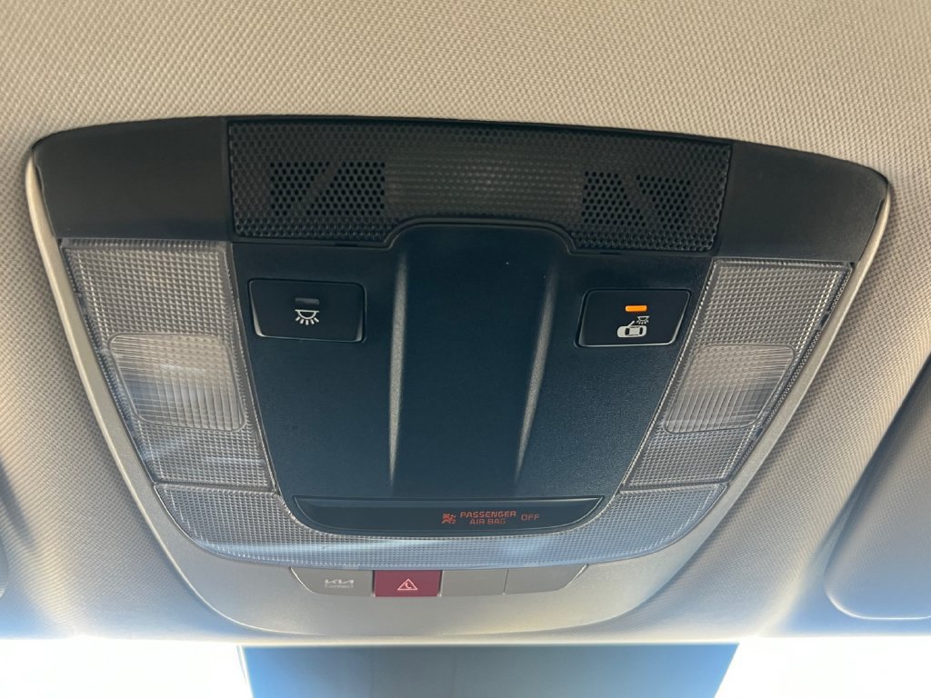 Used 2026 Kia Sportage EX FWD image 7