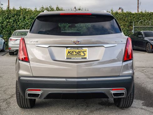 Used 2022 Cadillac XT5 Premium Luxury image 5
